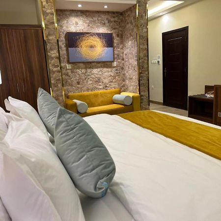 Moments Hotel Jeddah Exterior photo